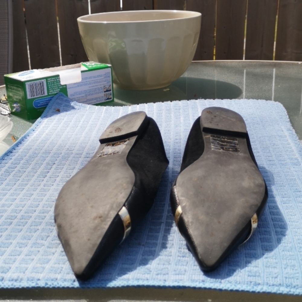 Shoes - Picture 3 of 3
